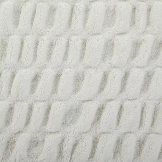 Koolaburra By UGG Batya Faux Fur Comforter Set With Shams 3 Koolaburra By UGG Batya Faux Fur Comforter Set With Shams - Image 3