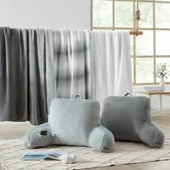 Koolaburra By UGG Dezi Throw Kb White Solid 12 Koolaburra By UGG Dezi Throw Kb White Solid -Koolaburra by UGG shop unnamed file 374