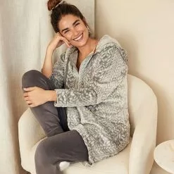 Women's Koolaburra By UGG Plush Hooded Zip Robe With Kangaroo Pocket Old Rose 11 Women's Koolaburra By UGG Plush Hooded Zip Robe With Kangaroo Pocket Old Rose -Koolaburra by UGG shop unnamed file 484