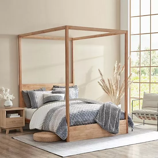 Koolaburra By UGG Aribel Quilt Set With Shams Silver 3 Koolaburra By UGG Aribel Quilt Set With Shams Silver - Image 3