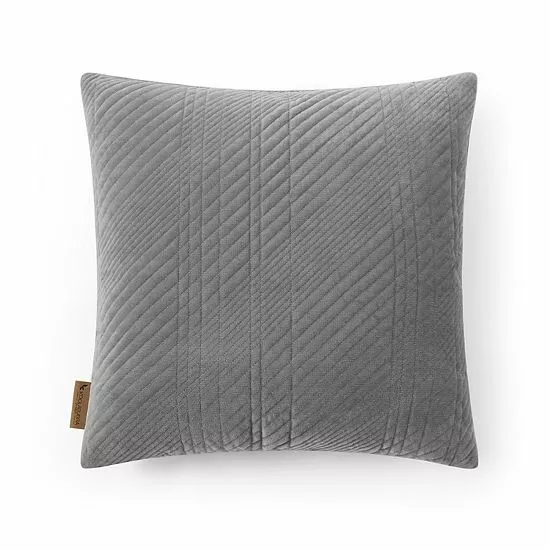 Koolaburra By UGG Lona Throw Pillow Verdent 1 Koolaburra By UGG Lona Throw Pillow Verdent